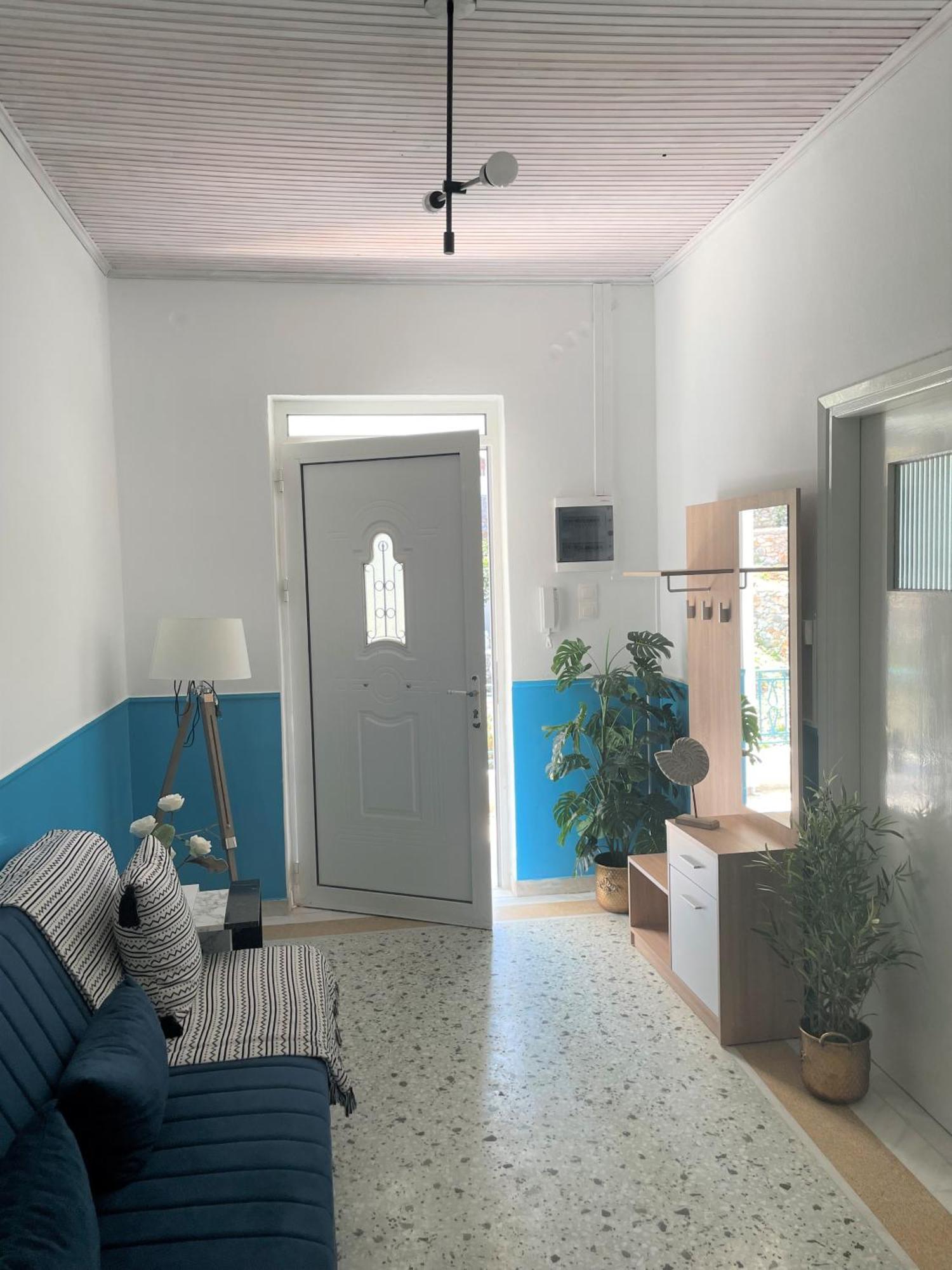 Aqua Mare Luxury Apartments Amfilochia Exterior photo